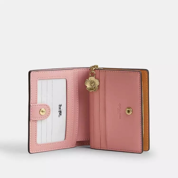 Coach Snap Wallet In Signature Canvas With Charm (Powder pink) - Picture 10 of 10